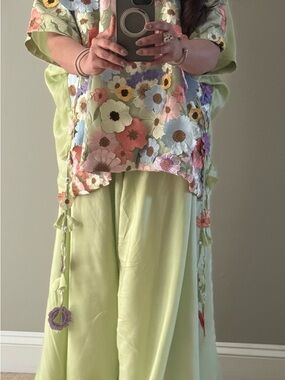 Pastel Green 3D Floral Appliqué Women's top with flair pants 2 piece Set